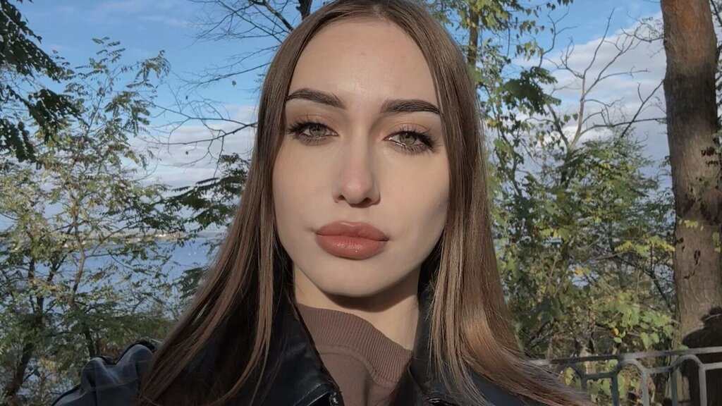 EllaWallker