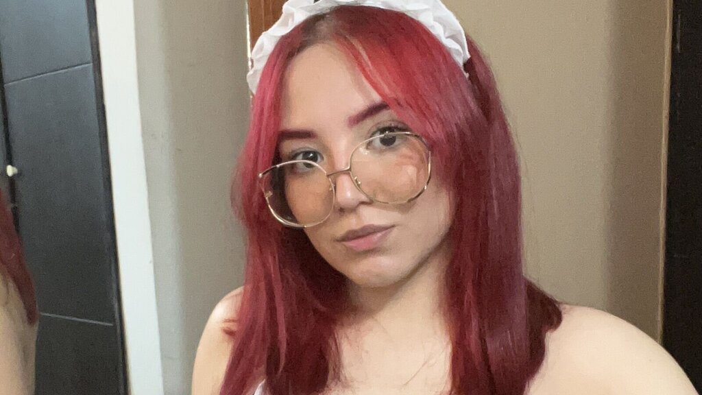 KiaraWeyn